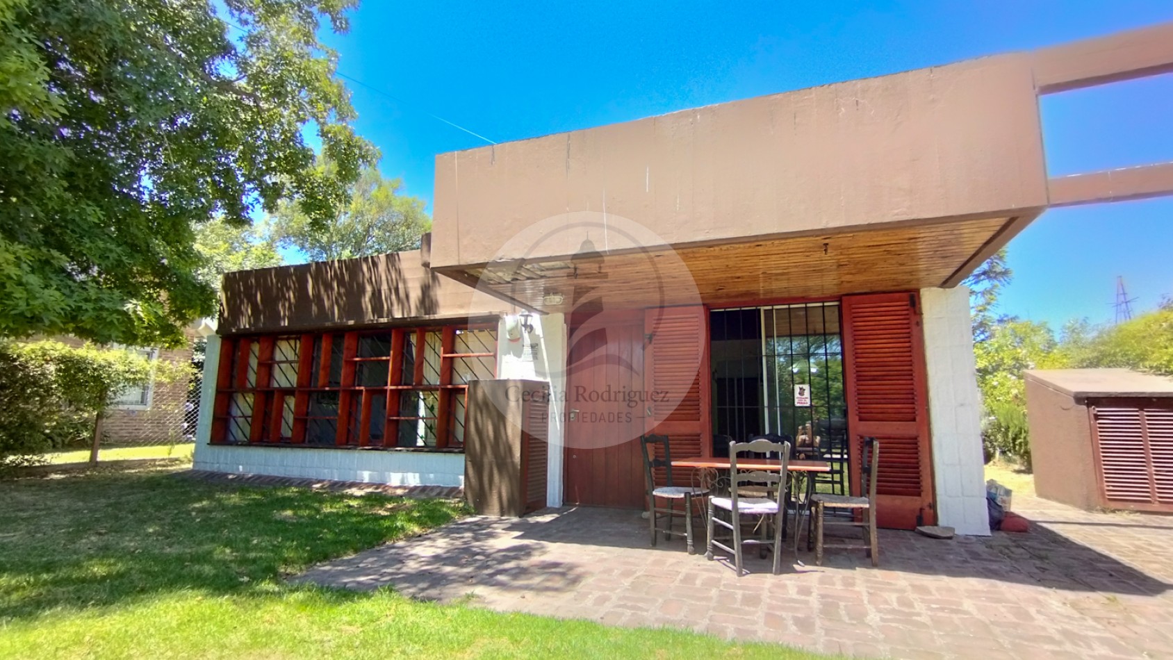 Casa de 4 amb. en una planta con amplio parque - Bo Alfar