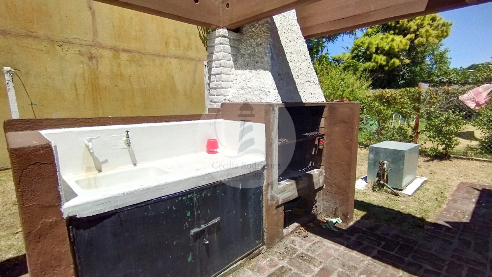 Casa de 4 amb. en una planta con amplio parque - Bo Alfar