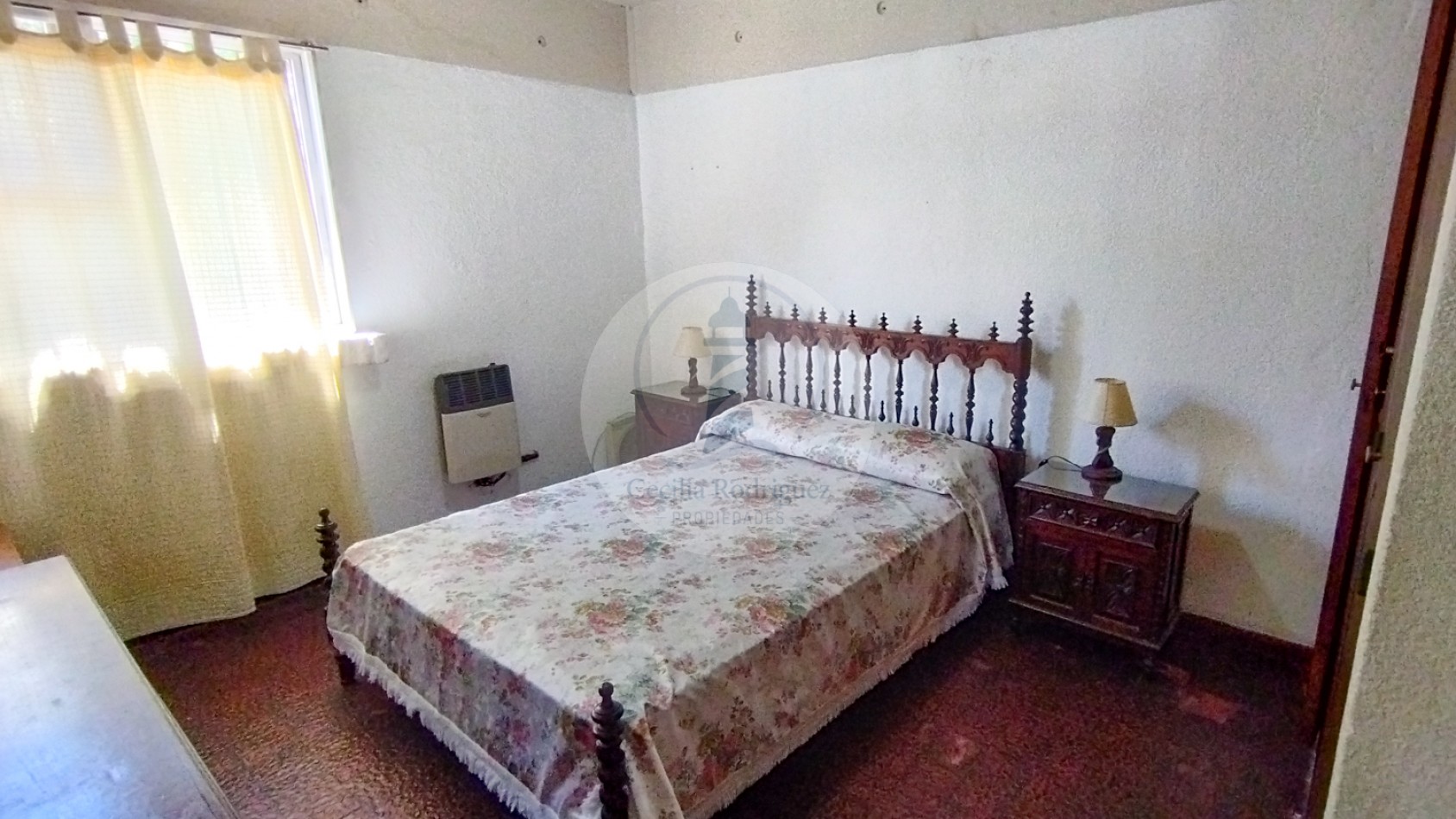 Casa de 4 amb. en una planta con amplio parque - Bo Alfar