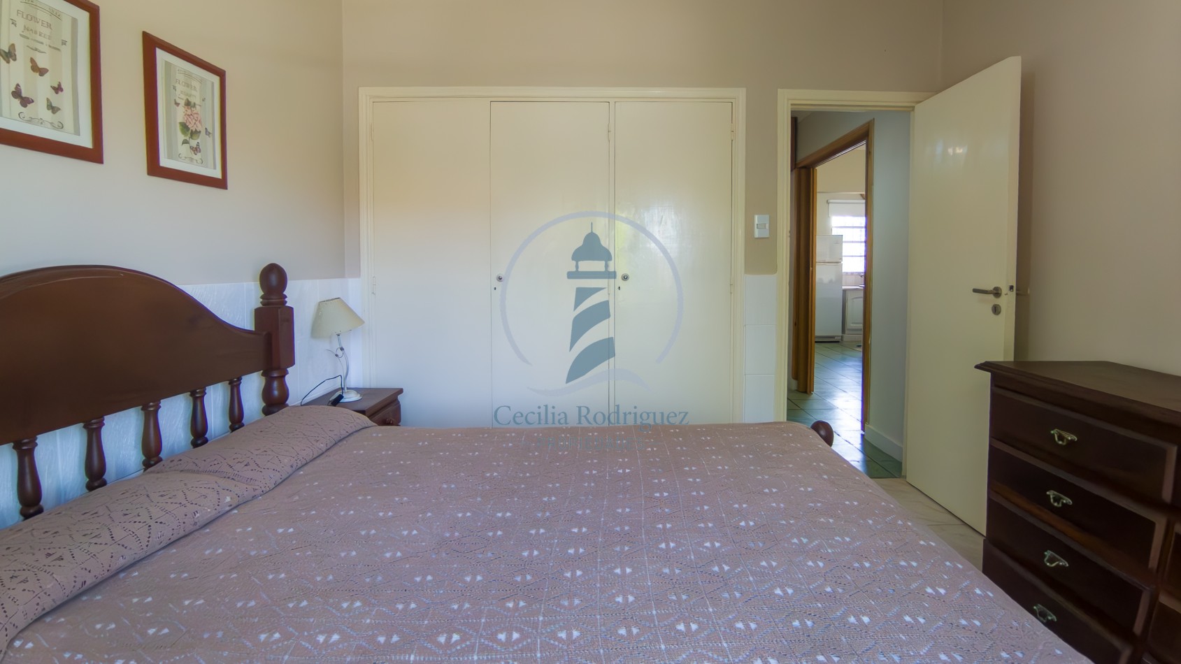 Chalet de 3 amb. p/6 pax. c/ gran parque y parrilla - Faro Norte