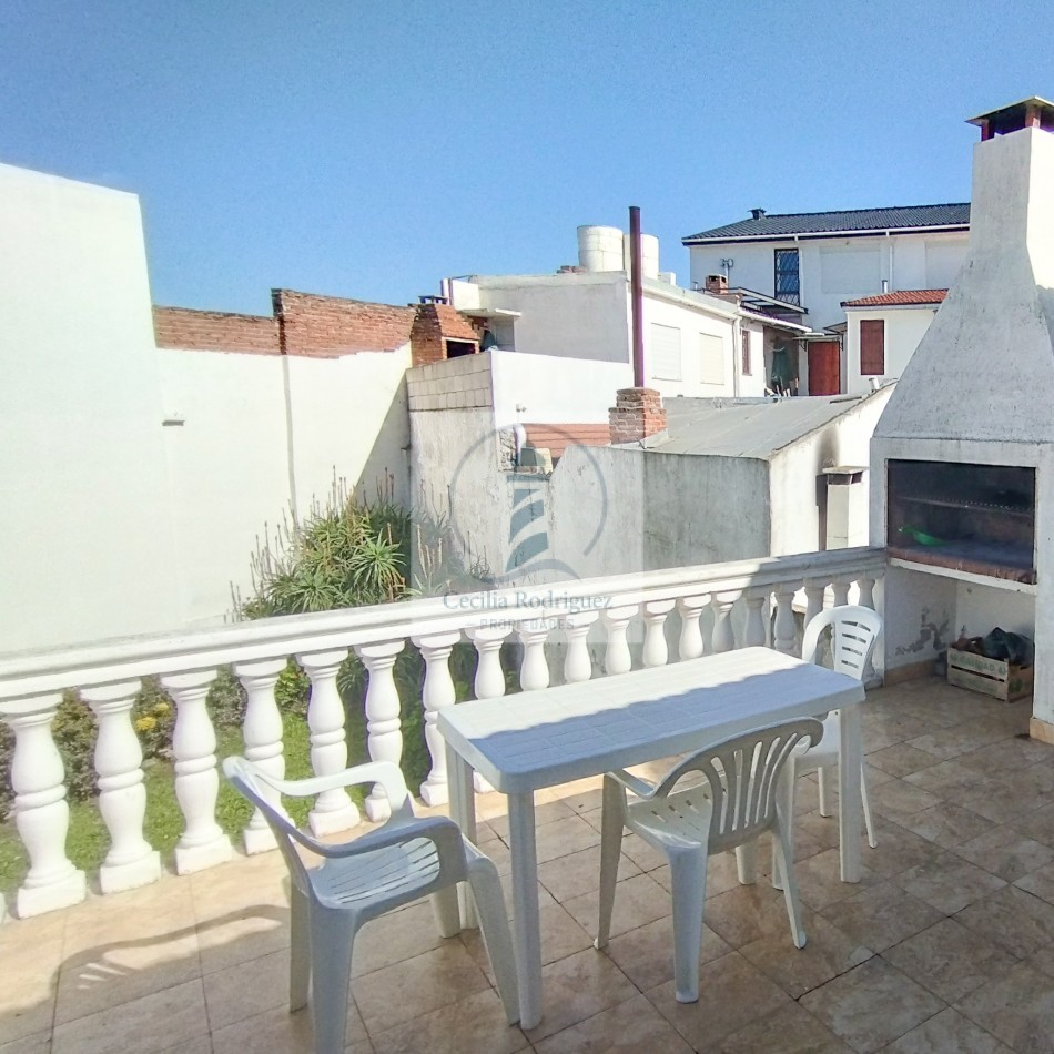 DEPARTAMENTO TIPO CASA FRENTE AL MAR DE 4 AMB P/7 PAX
