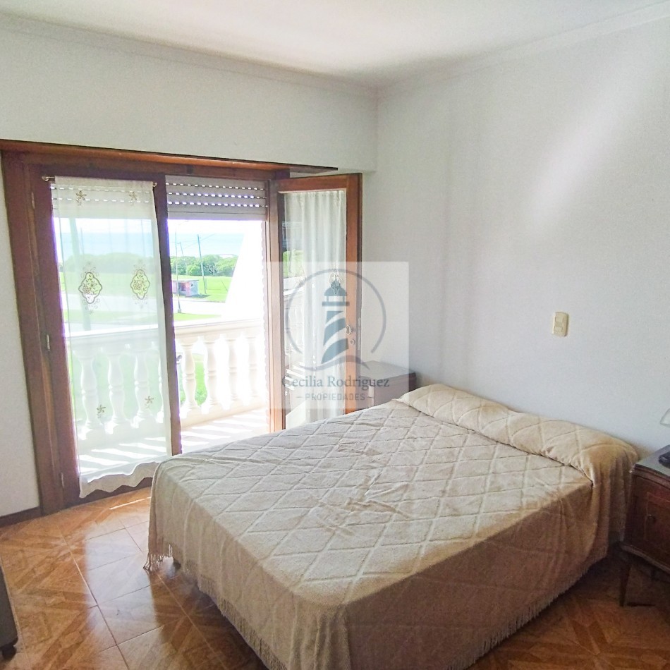DEPARTAMENTO TIPO CASA FRENTE AL MAR DE 4 AMB P/7 PAX