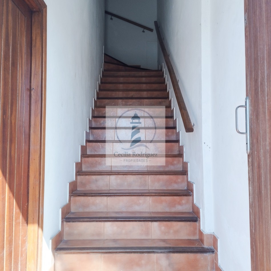 DEPARTAMENTO TIPO CASA FRENTE AL MAR DE 4 AMB P/7 PAX
